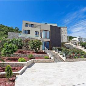 5 bedroom villa with two pools near Tivat, sleeps 10